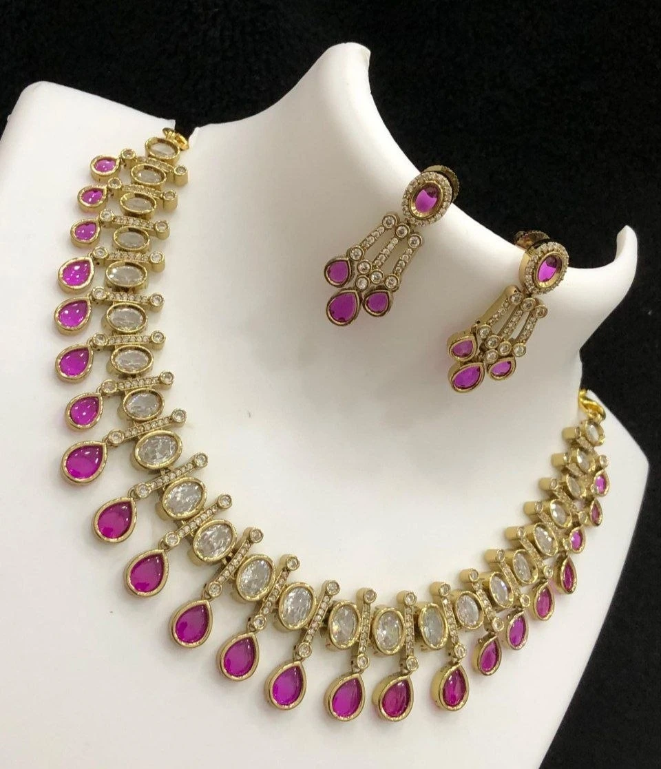 Victorian AD Stone Emerald-Ruby Teardrop Necklace set
